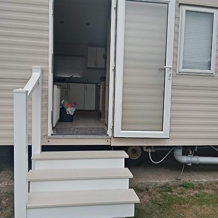 Caledonian Caravan Jaywick Sands Eksteriør bilde