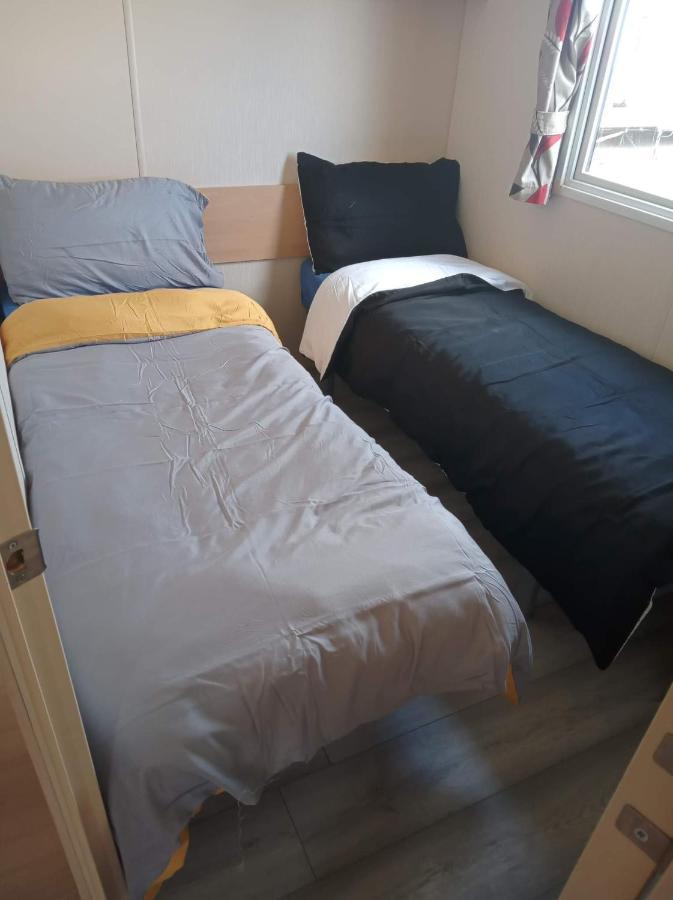 Caledonian Caravan Jaywick Sands Eksteriør bilde